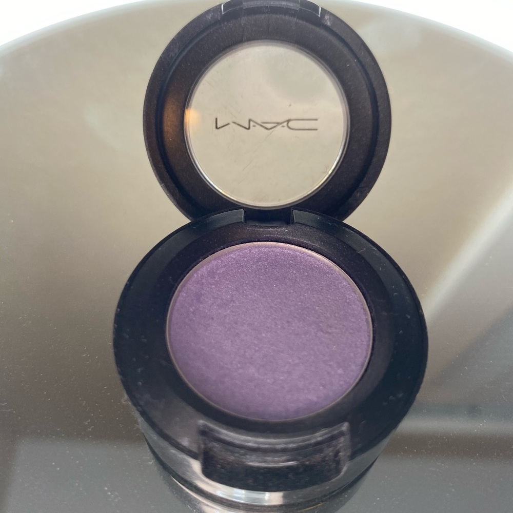 3/35$ Mac Make-up Eye Shadow: Crazy Cool